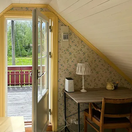 With Views And Private Sauna * Versland